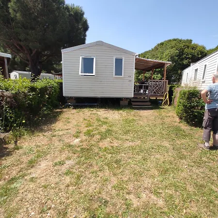Le 384 Mobilhome Clim Velos Tv Lavlinge Plancha Transats Лат