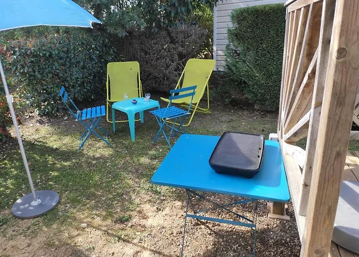 Le 384 Mobilhome Clim Velos Tv Lavlinge Plancha Transats Kamp alanı