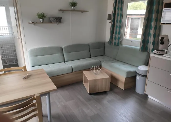 Le 384 Mobilhome Clim Velos Tv Lavlinge Plancha Transats * Lattes